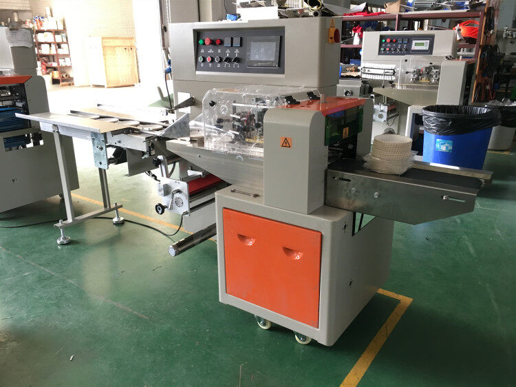 cotton mop packaging machine