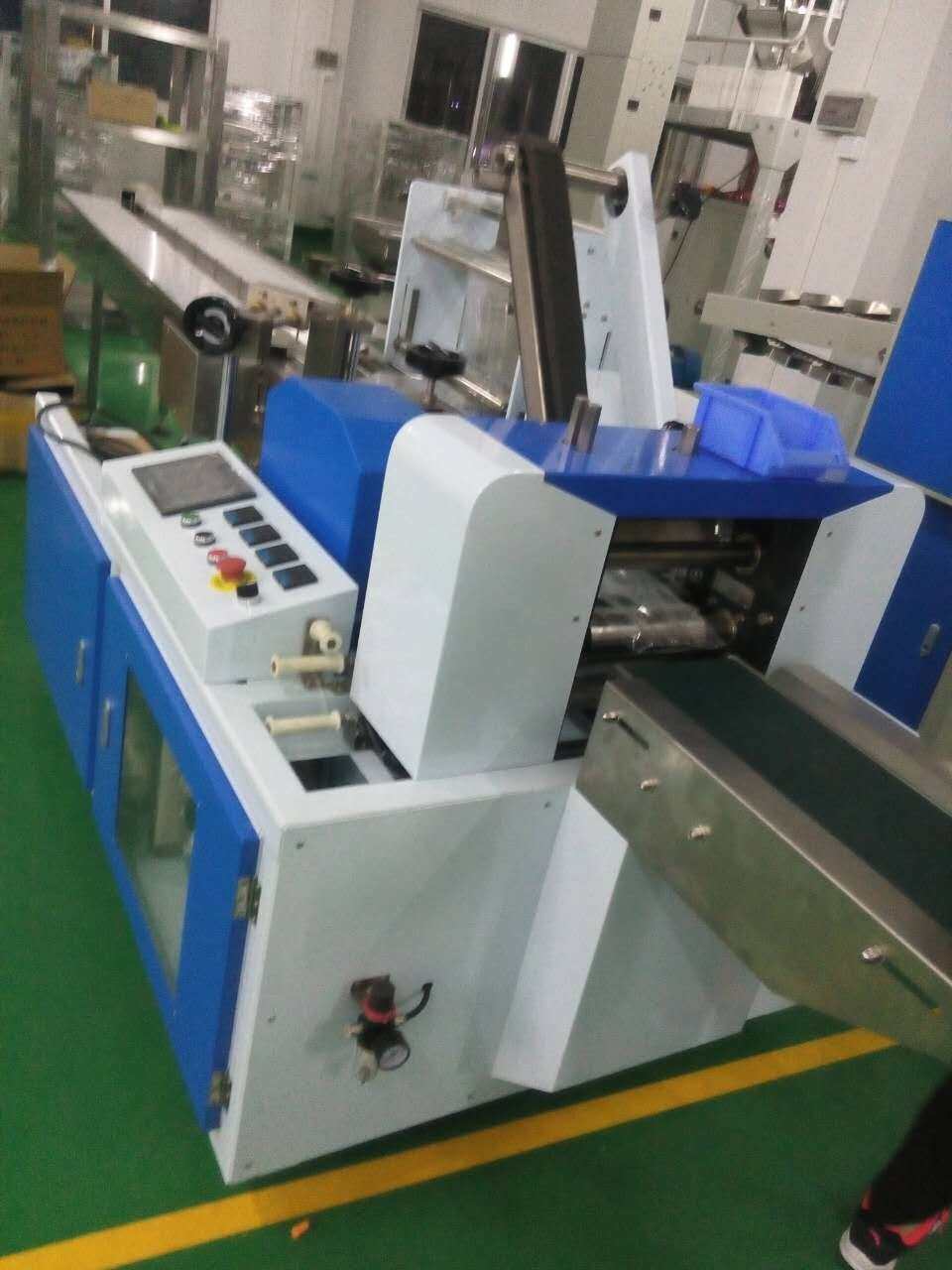 shrink wrapping machine for bottles