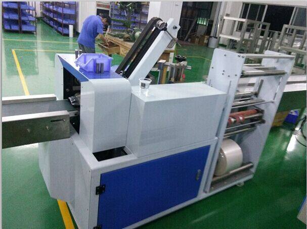 shrink wrapping machine for bottles