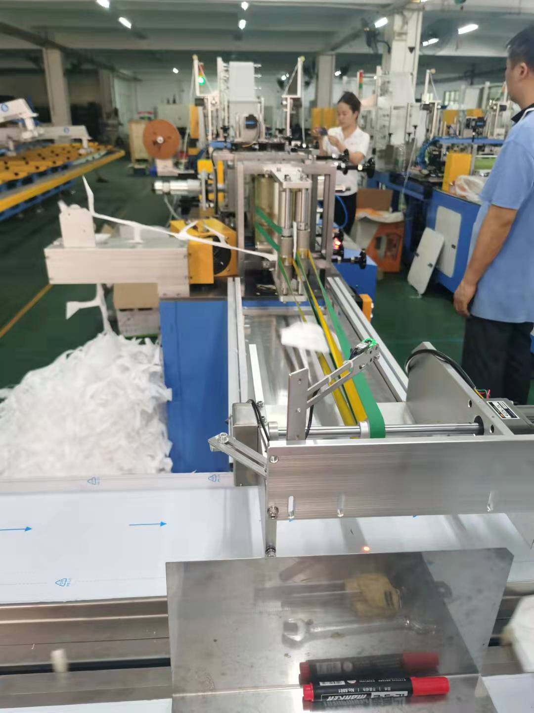 KL-320D KN95 face Mask pouch pillow type  packaging machine